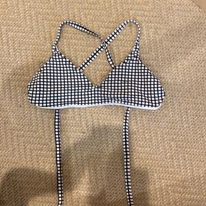 Black and white swimsuit!